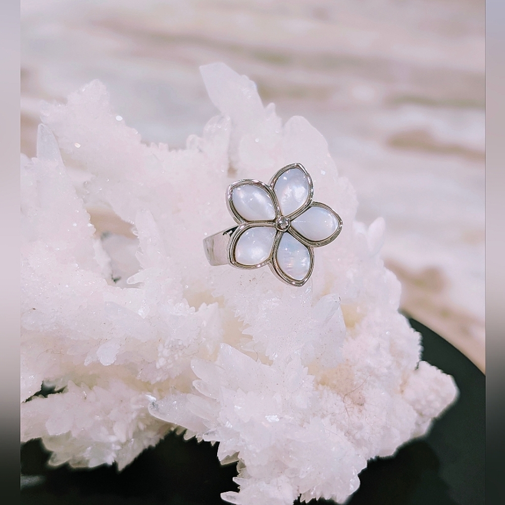 White Moonstone Stainless-Steel Ring - Picture 8 of 10